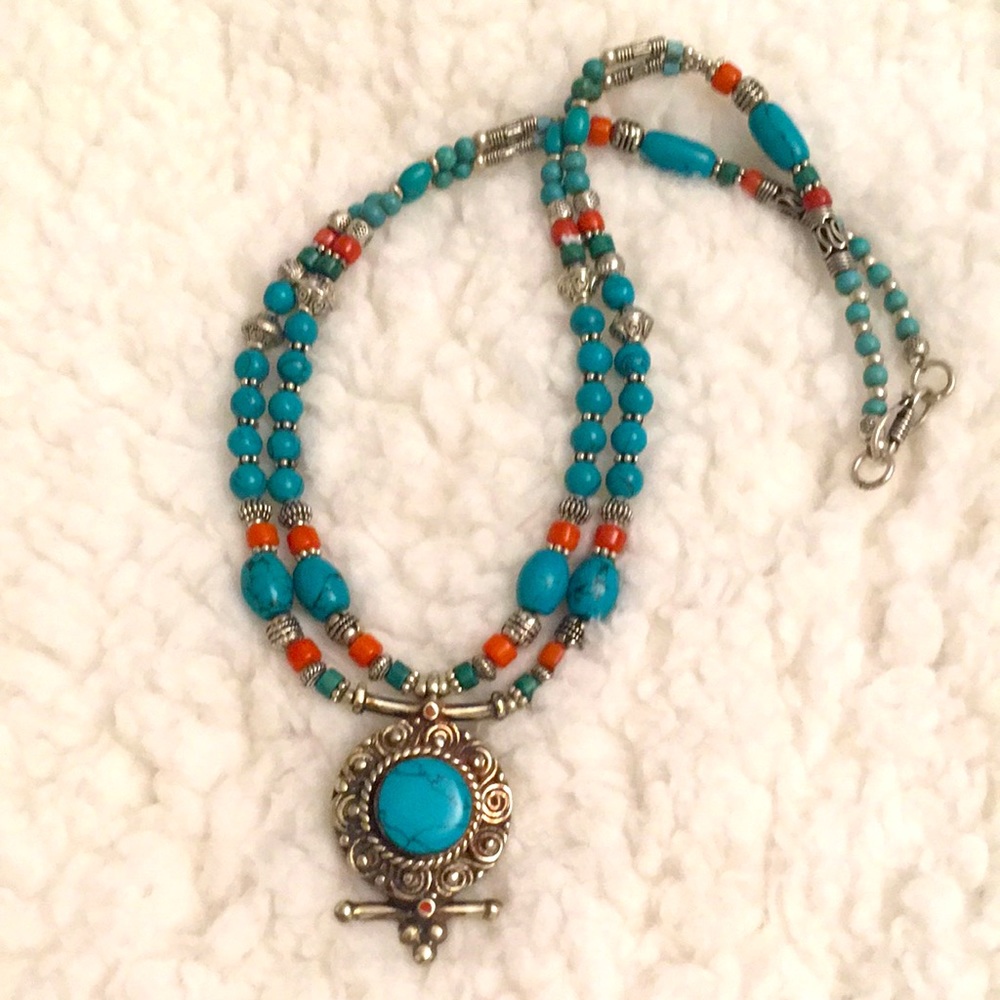 Costume turquoise necklace.
